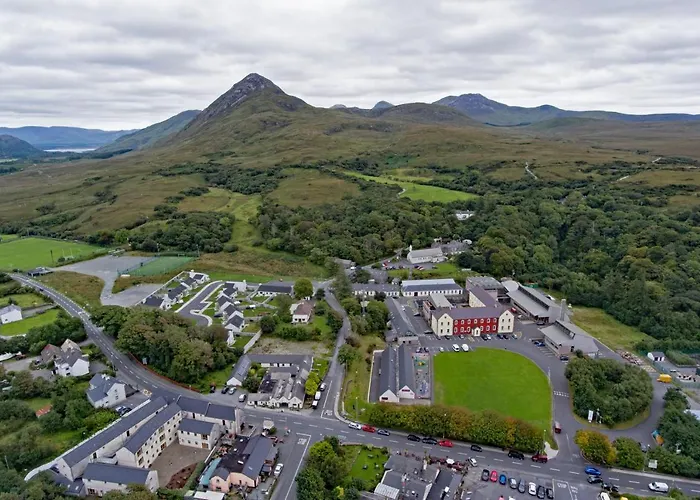 704 Апартаменты *